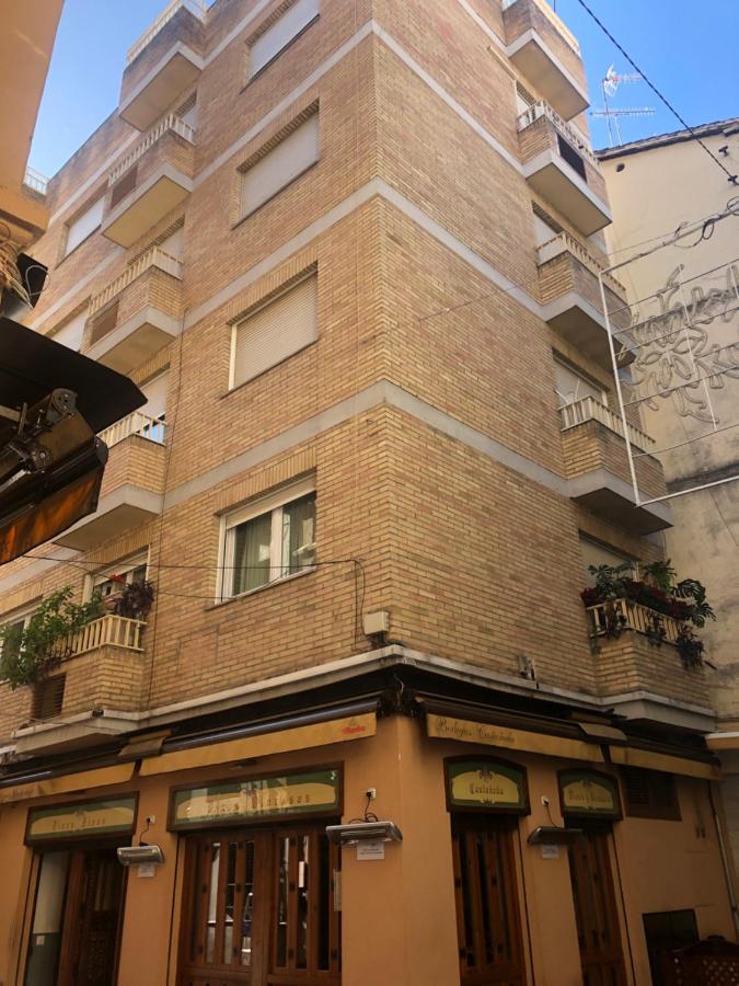 Family Catedral Centro Apartment